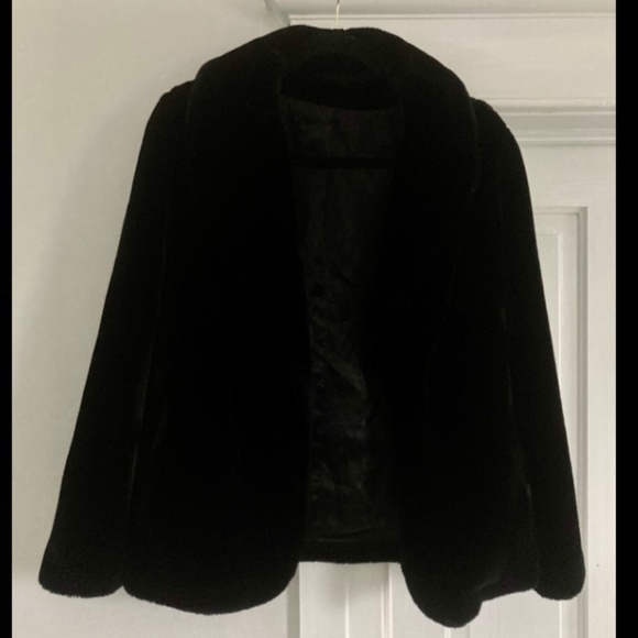 Black Velvet Evening/Opera Jacket - Picture 1 of 4